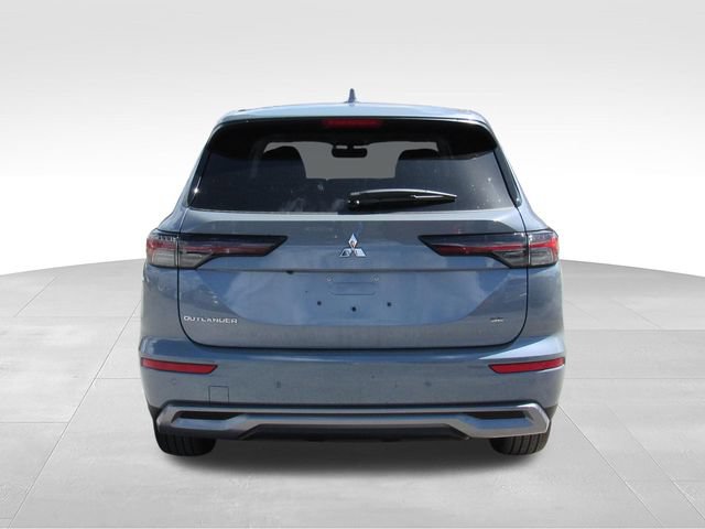 New 2026 Mitsubishi Outlander SE FWD image 4