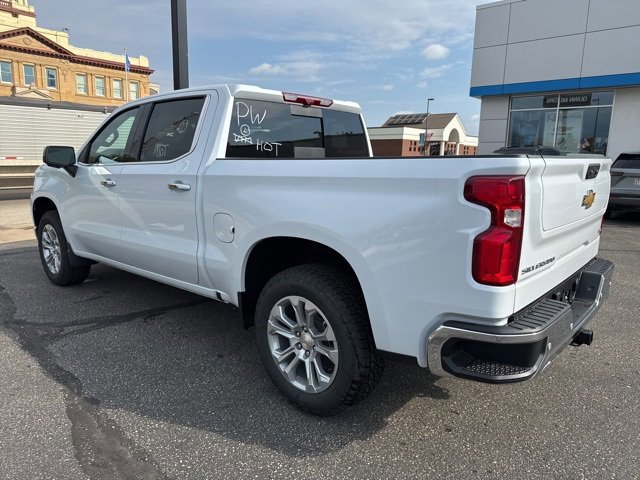 New 2026 Chevrolet Silverado 1500 LTZ w/ LTZ Premium Package image 3