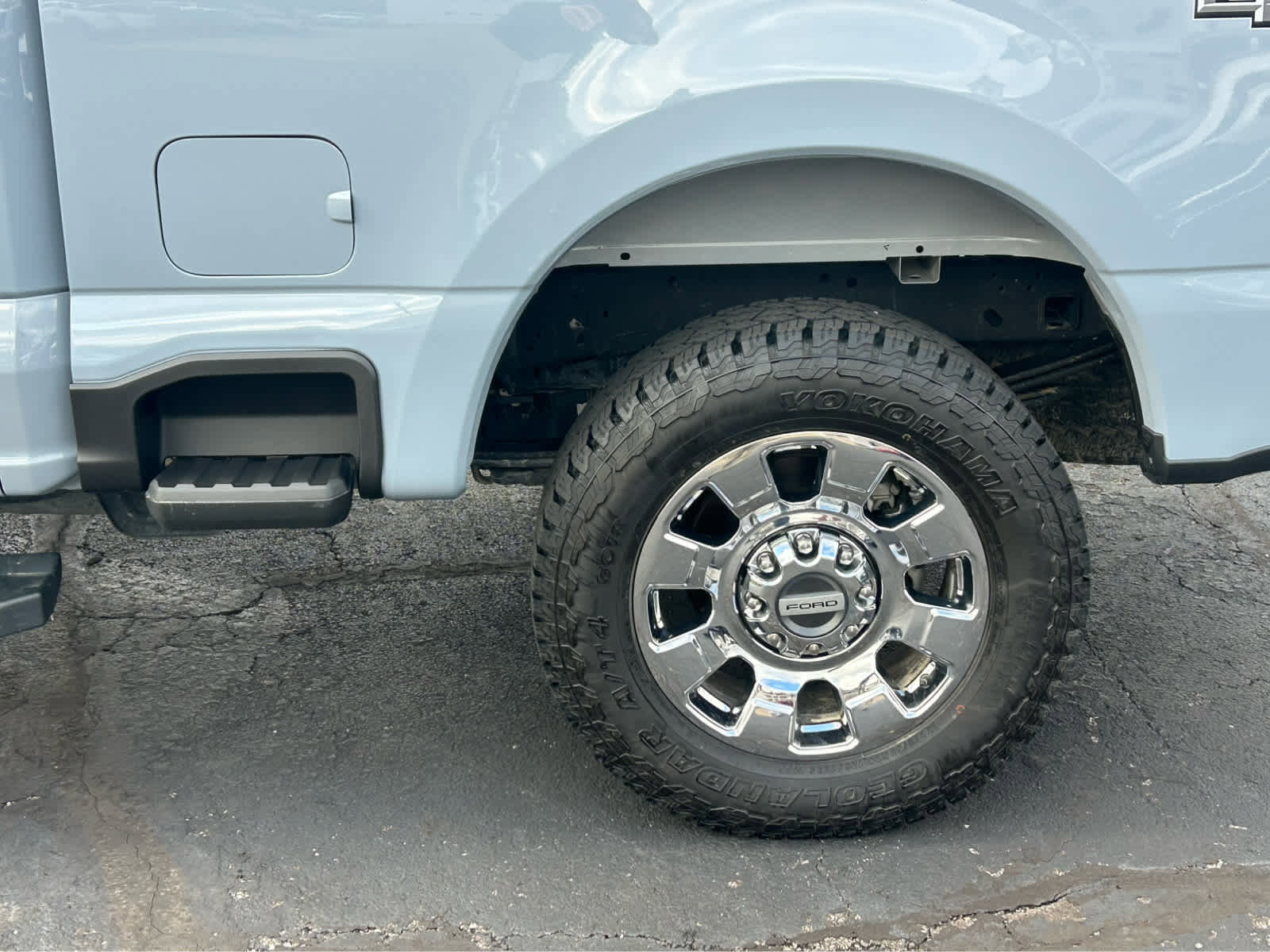 Used 2024 Ford F250 Lariat w/ Chrome Package image 71