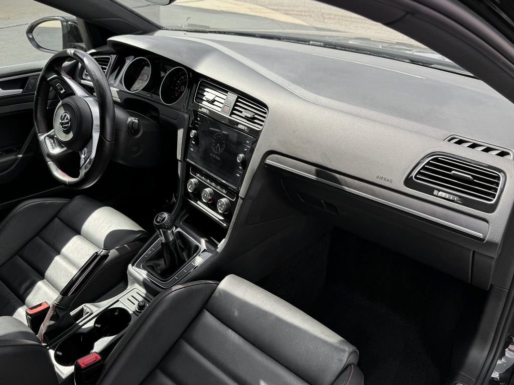 Used 2021 Volkswagen GTI Autobahn FWD image 29