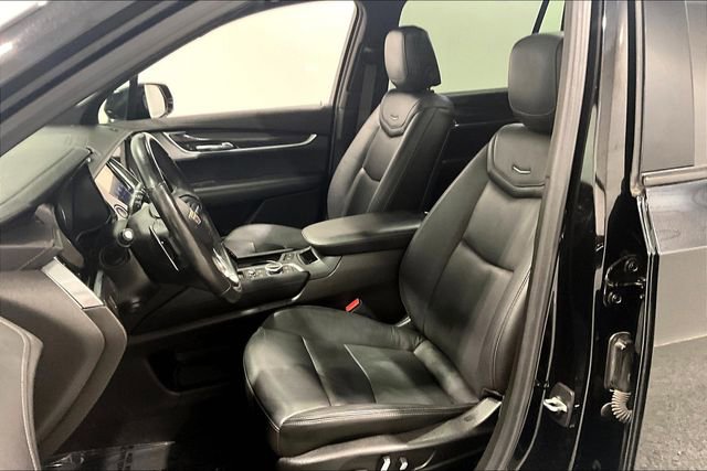 Used 2023 Cadillac XT6 Sport image 22