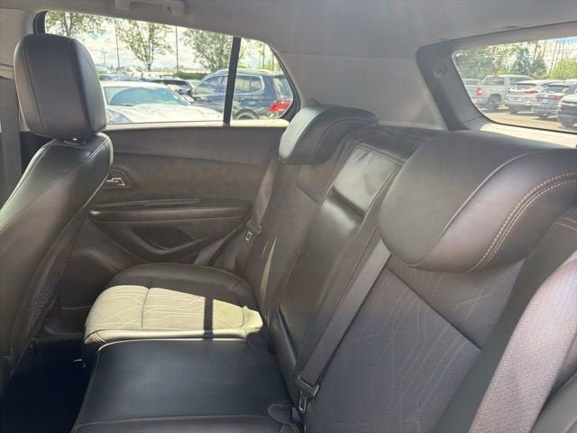 Used 2022 Chevrolet Trax LT w/ Driver Confidence Package AWD/4WD image 27