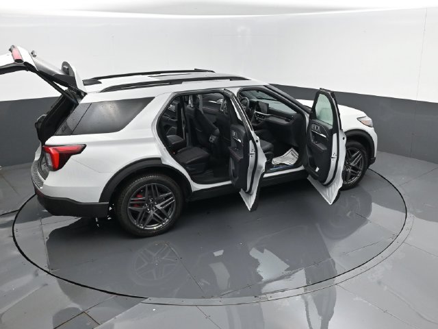 New 2027 Ford Explorer ST-Line w/ Premium Package AWD/4WD image 27