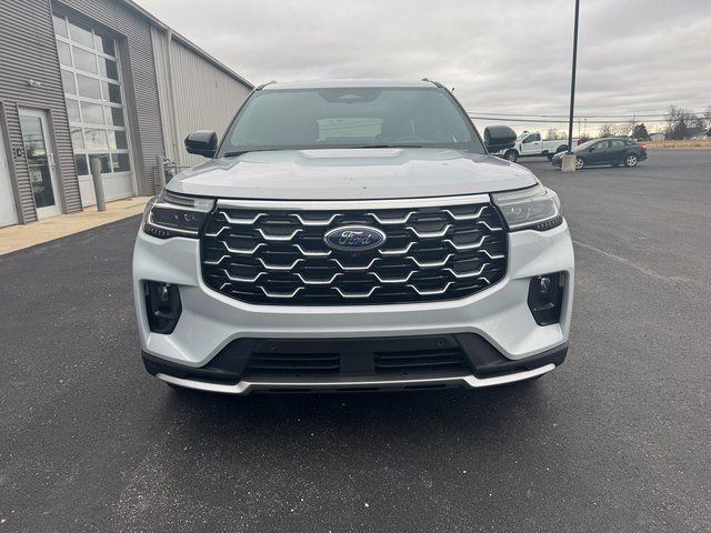 New 2026 Ford Explorer Platinum w/ LUX Leather Package image 3