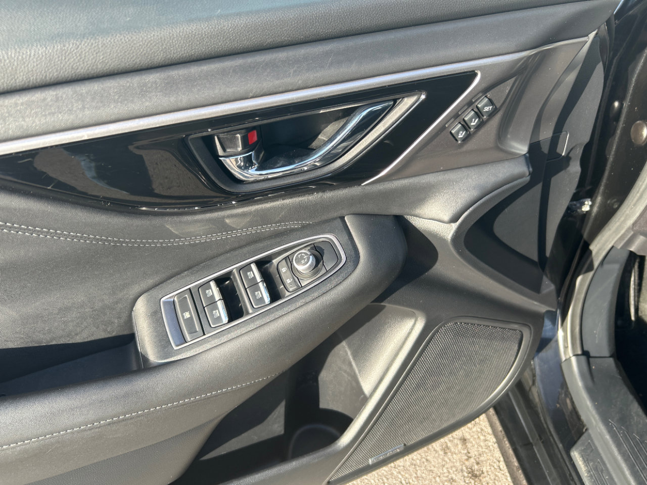 Used 2020 Subaru Legacy Limited AWD/4WD image 12