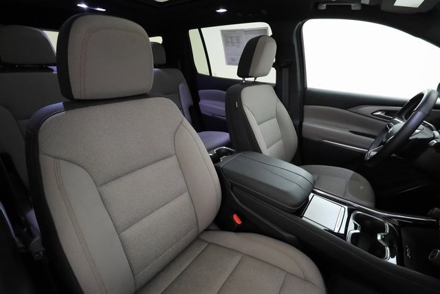 Certified 2024 Chevrolet Traverse LT w/ Enhanced Driving Package image 24