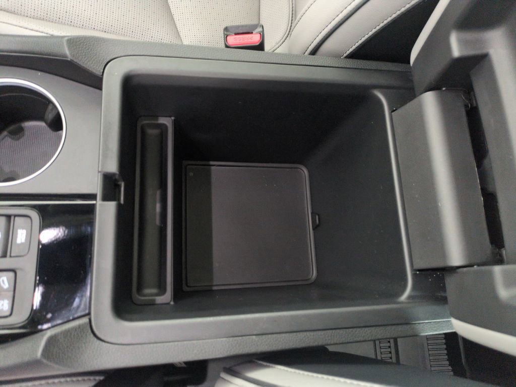 Certified 2025 Honda Pilot Elite image 30