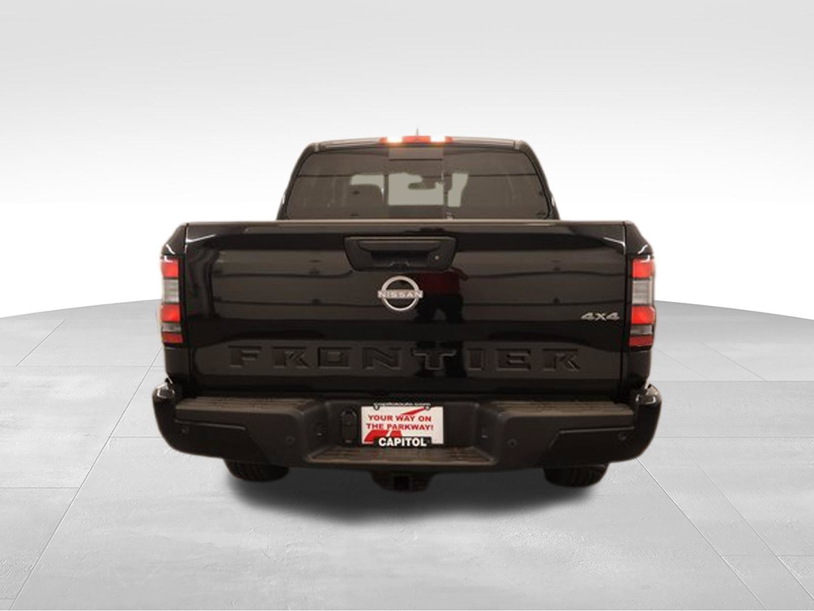 New 2026 Nissan Frontier SV w/ SV Convenience Package AWD/4WD image 3