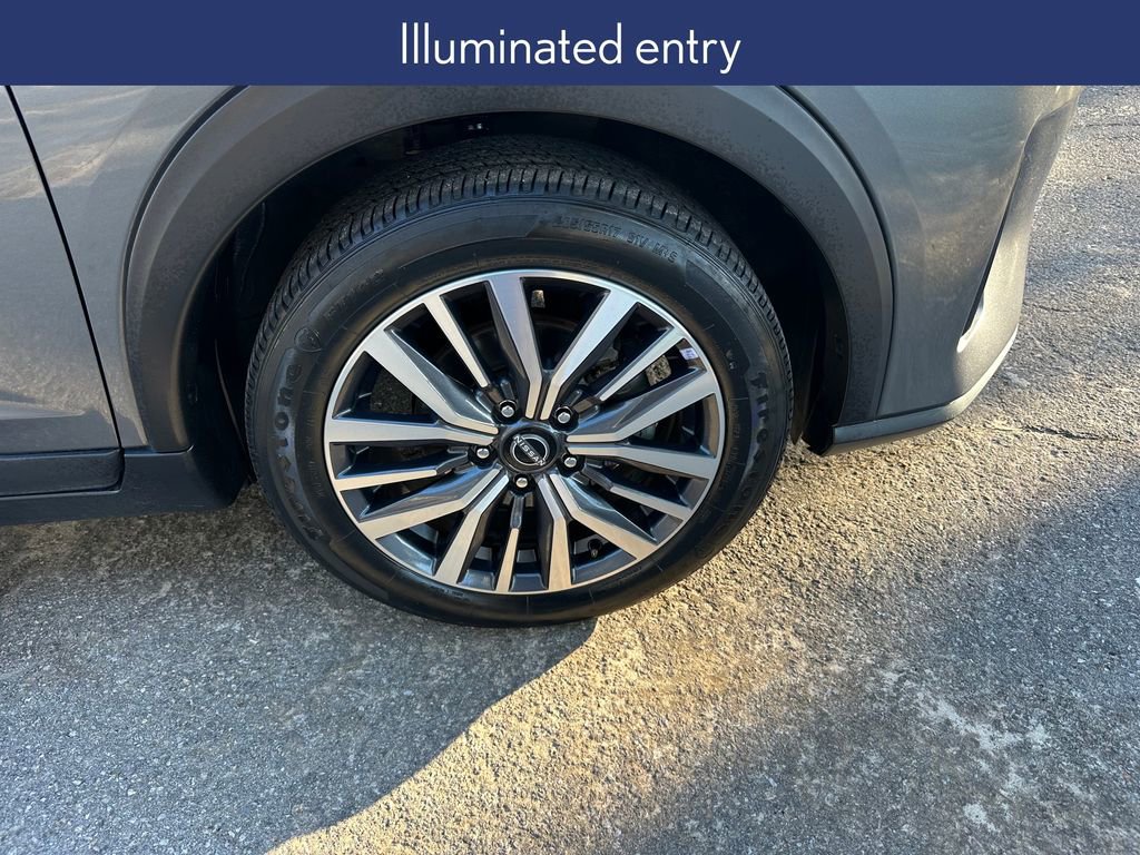 Used 2024 Nissan Kicks SR image 14