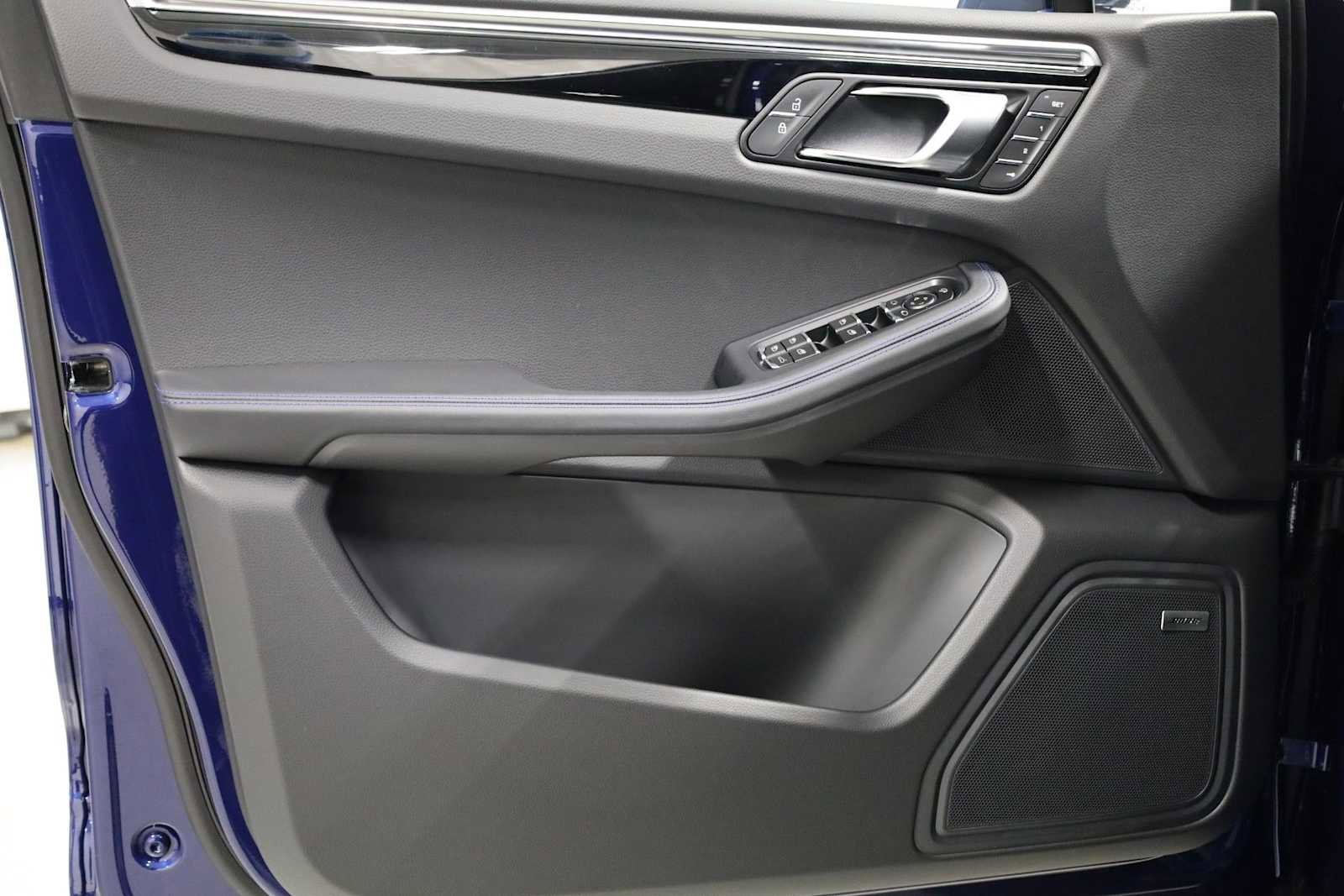 New 2026 Porsche Macan S image 16