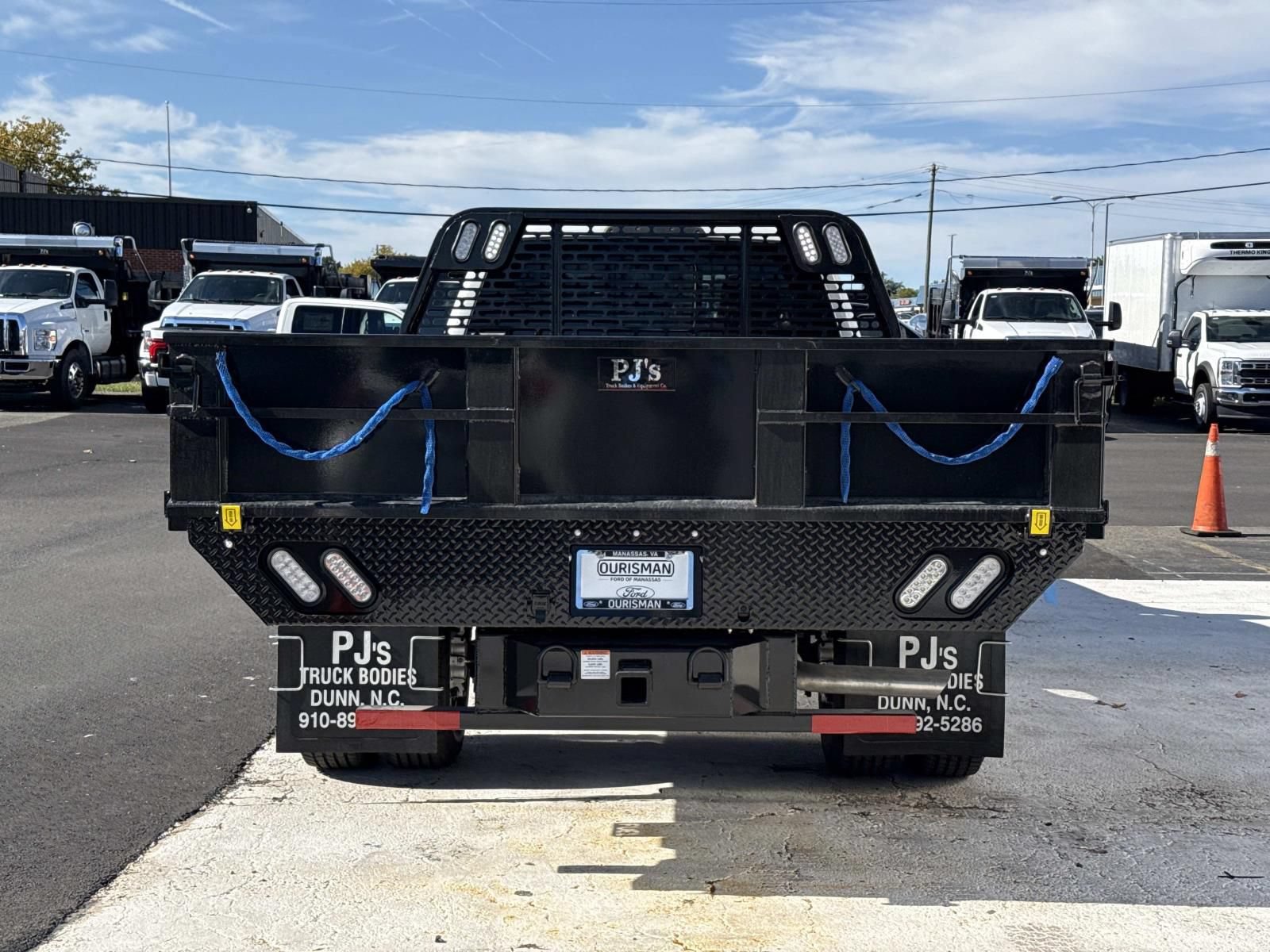 New 2026 Ford F350 XL w/ XL Chrome Package AWD/4WD image 4