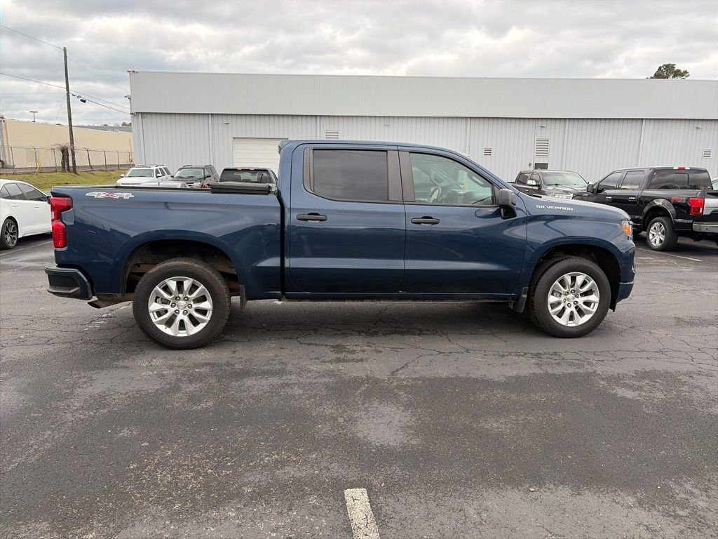Used 2023 Chevrolet Silverado 1500 Custom image 8