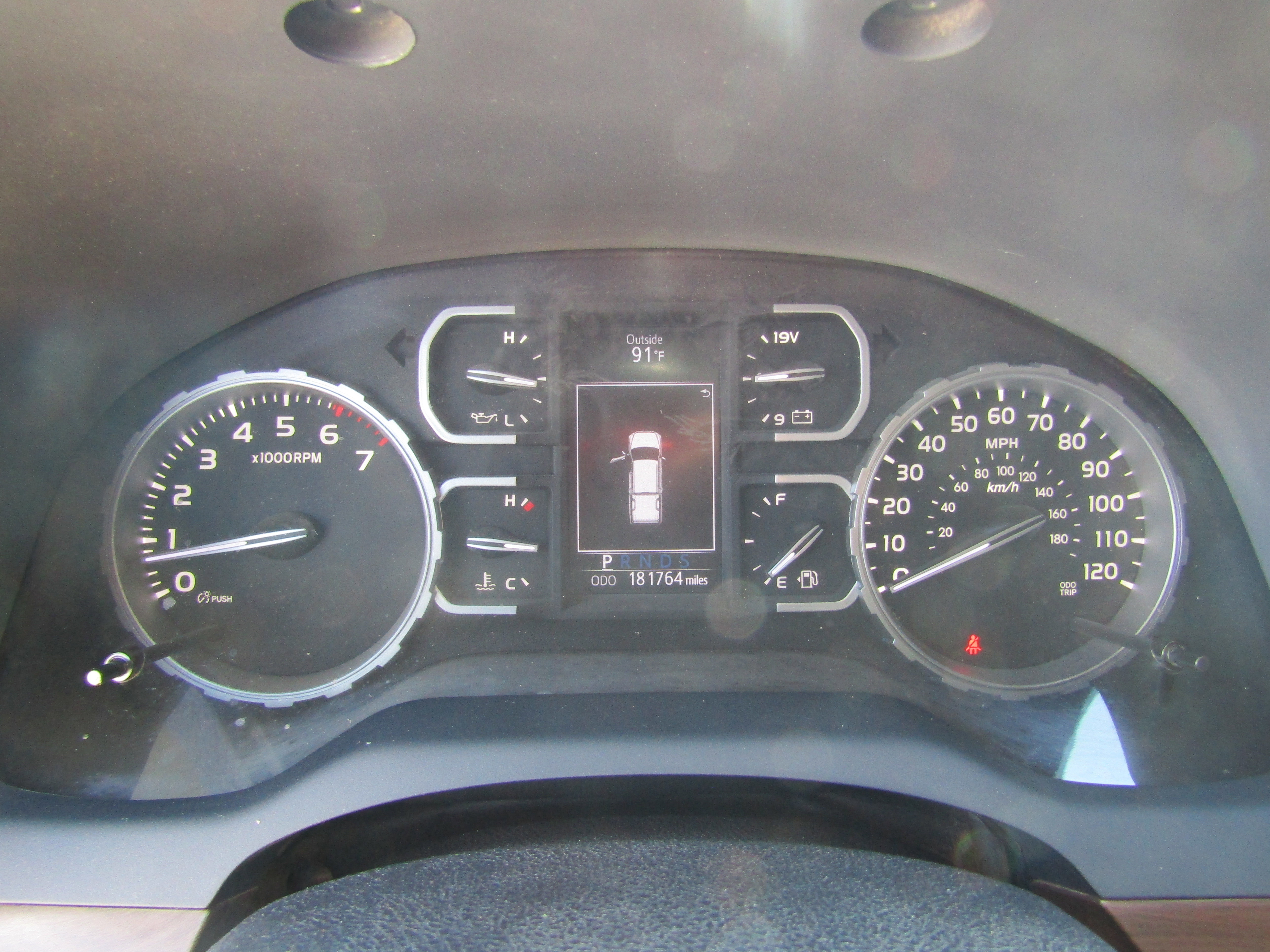 Used 2020 Toyota Tundra Limited image 14