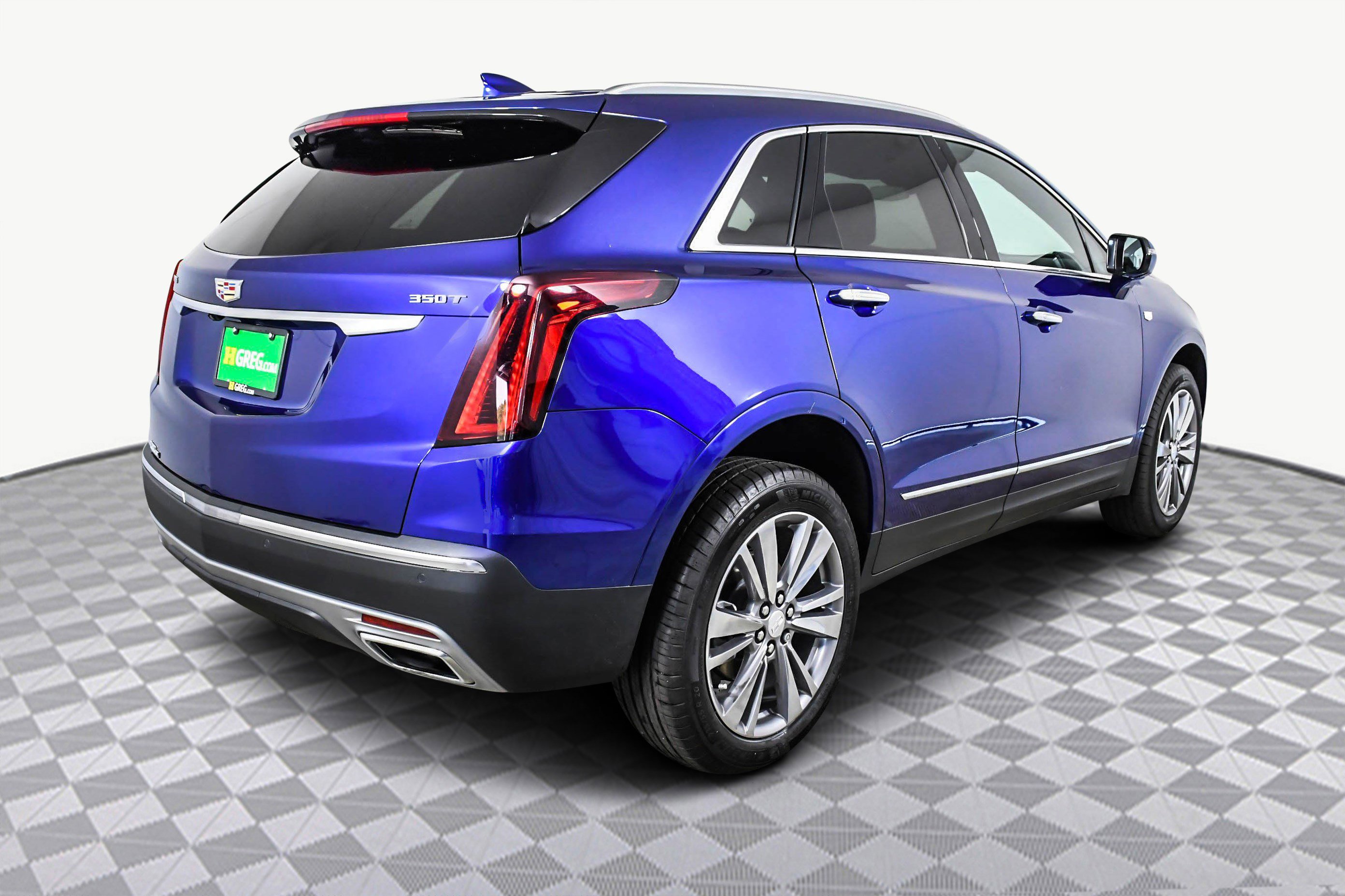 Used 2024 Cadillac XT5 Premium Luxury image 8