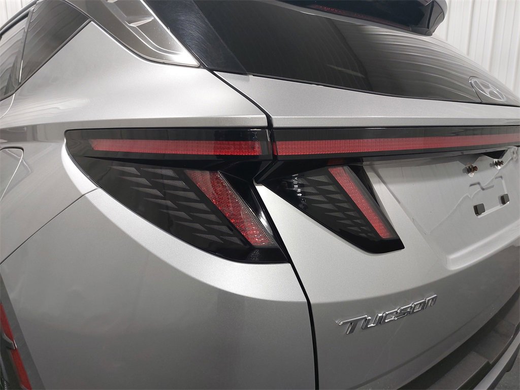 Used 2024 Hyundai Tucson Limited image 59