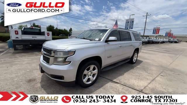 Used 2015 Chevrolet Suburban LT w/ Texas Edition RWD image 4