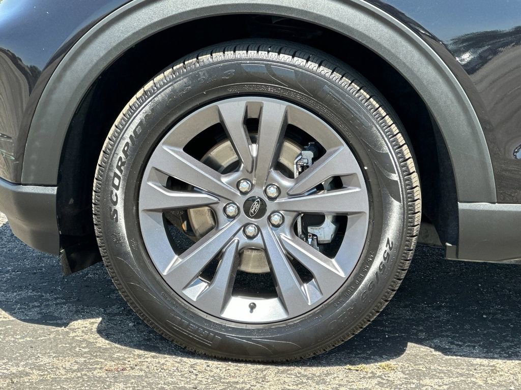 Certified 2021 Ford Explorer XLT w/ Equipment Group 202A RWD image 26