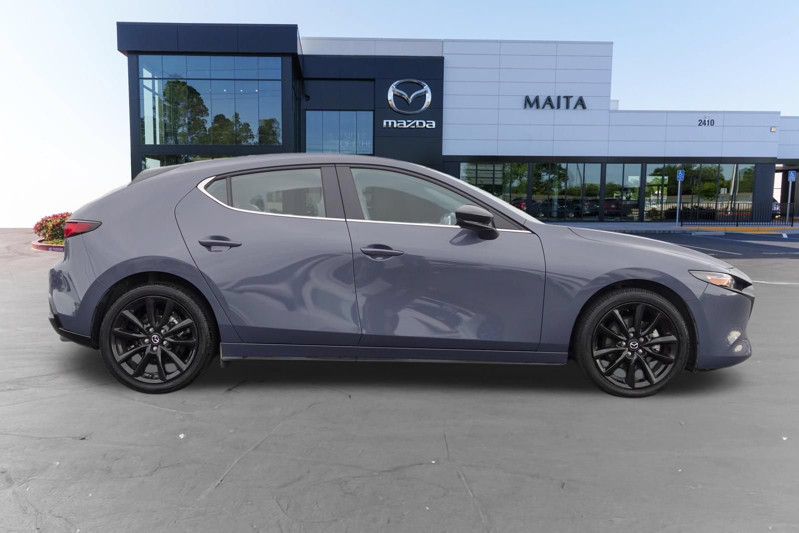 Certified 2026 MAZDA MAZDA3 Carbon AWD/4WD image 2