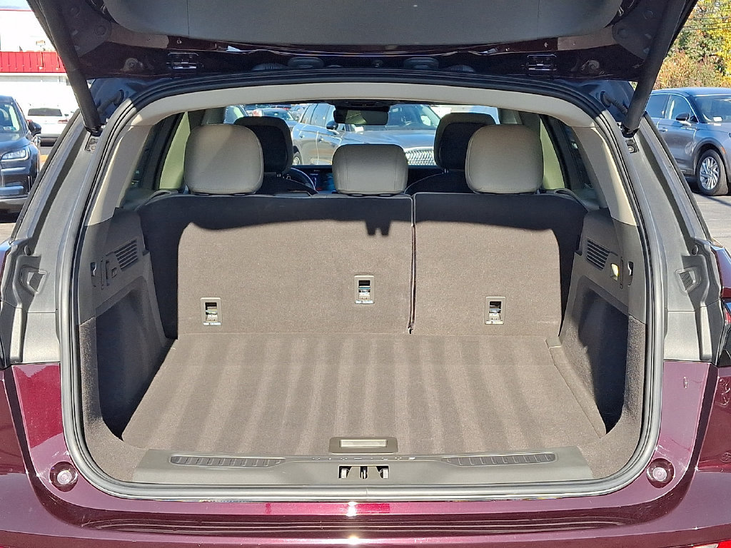 Certified 2025 Lincoln Nautilus Reserve AWD/4WD image 29