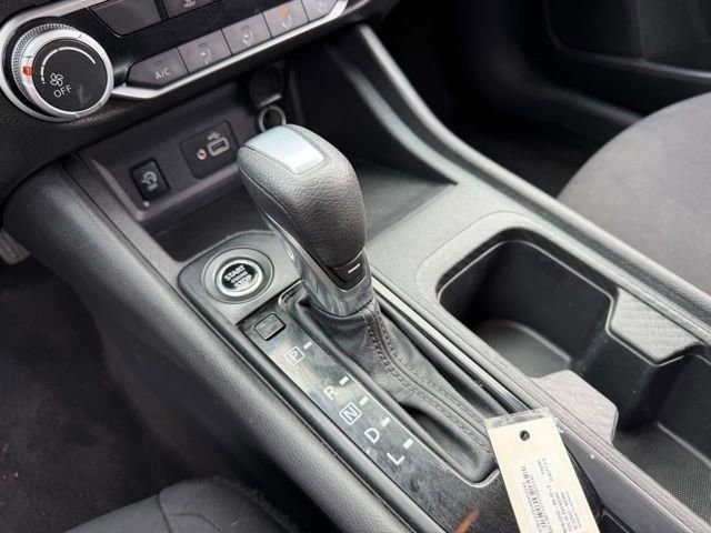 Used 2024 Nissan Sentra S image 22