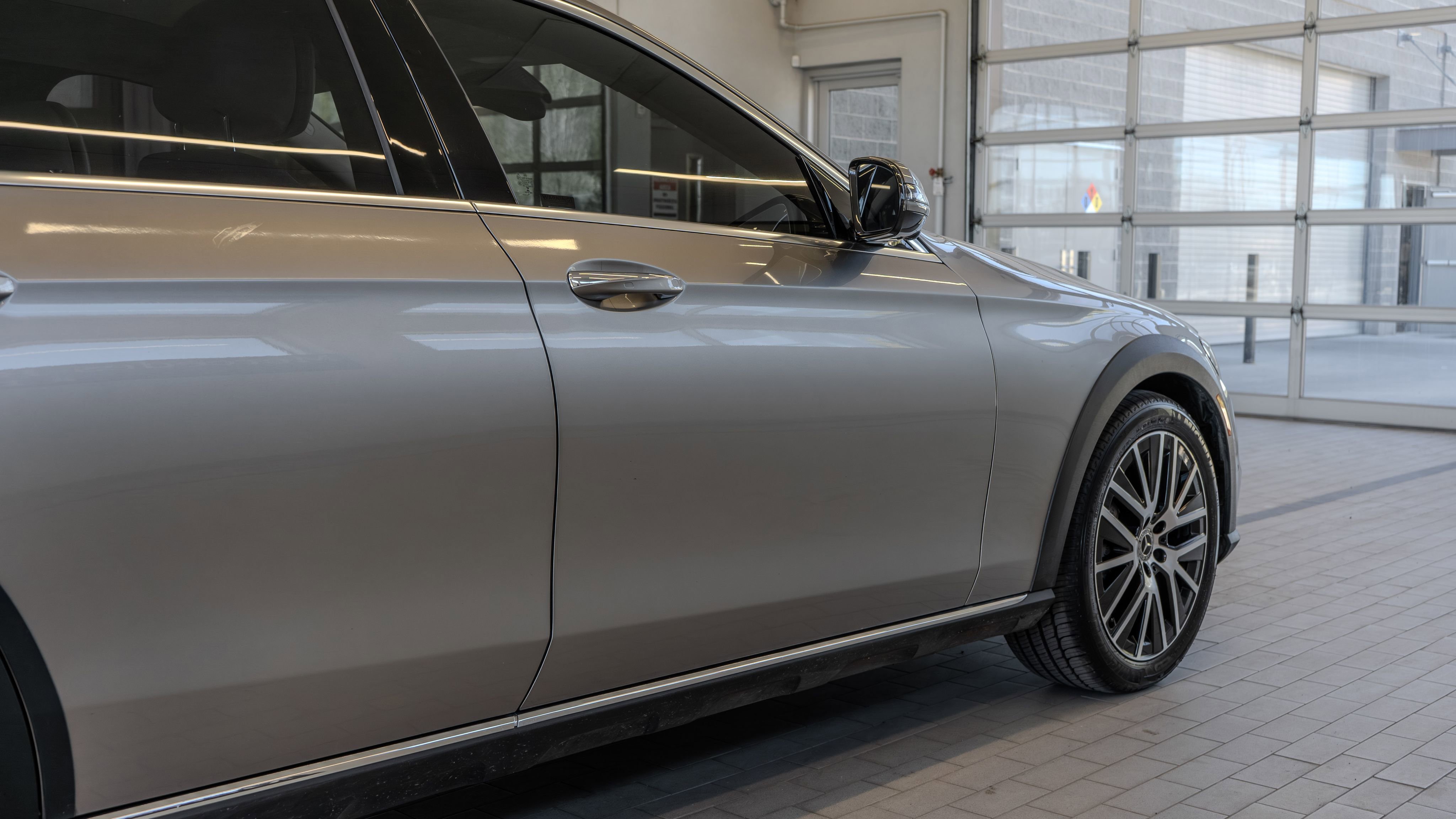 Used 2021 Mercedes-Benz E 450 4MATIC All-Terrain Wagon image 31