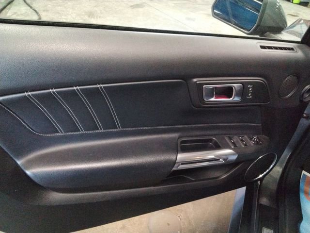 Used 2021 Ford Mustang Premium RWD image 30