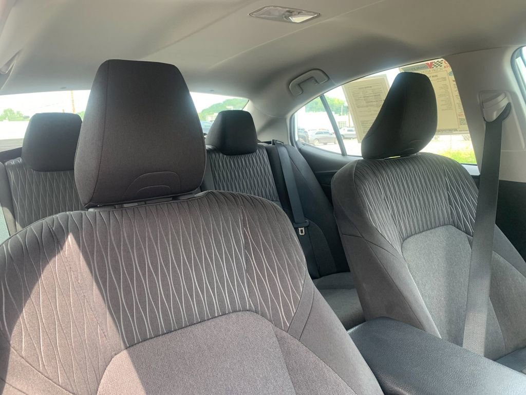 Used 2026 Toyota Camry LE FWD image 18