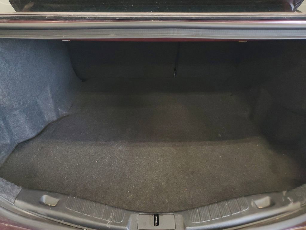 Used 2018 Ford Fusion SE w/ Fusion SE Technology Package FWD image 25