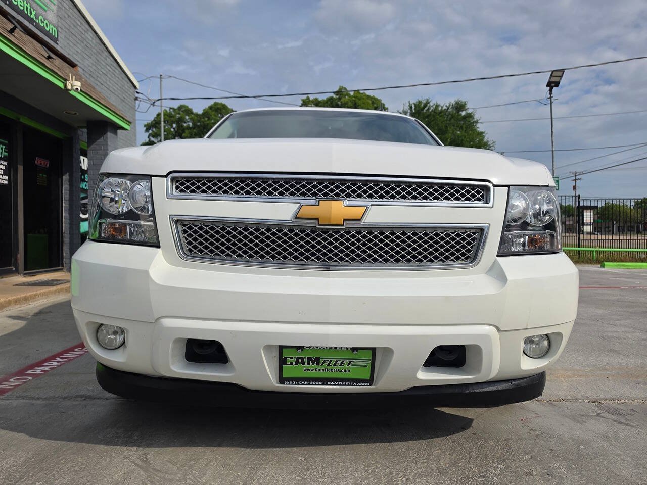 Used 2012 Chevrolet Suburban LT AWD/4WD image 8
