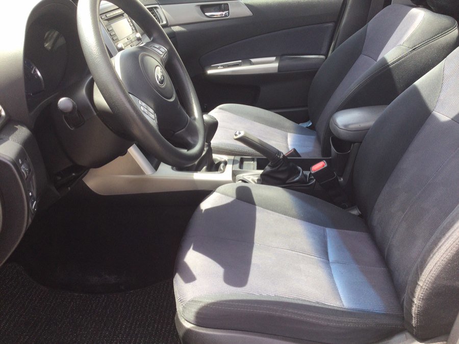 Used 2010 Subaru Forester 2.5X Premium AWD/4WD image 17