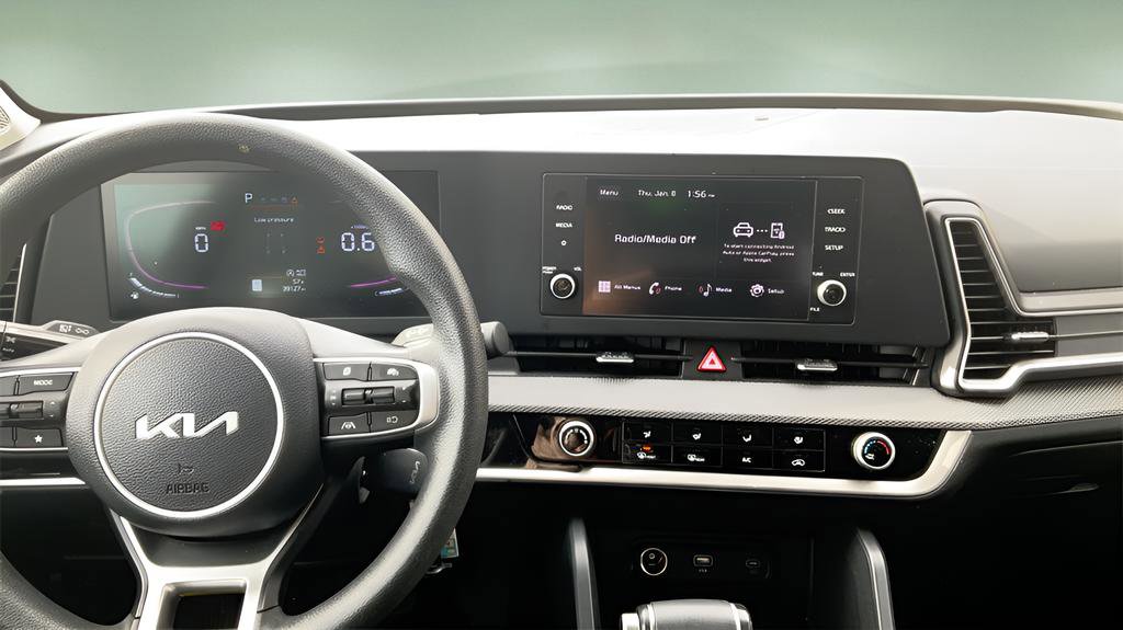 Used 2024 Kia Sportage LX image 20