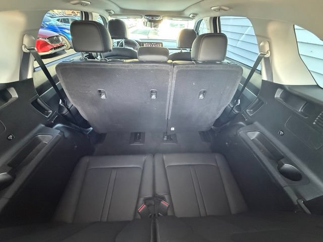 Used 2023 Kia Sorento S w/ Panoramic Sunroof Package AWD/4WD image 15