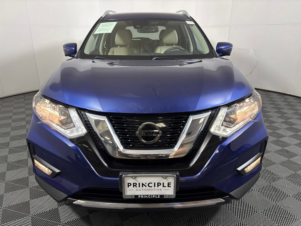 Used 2017 Nissan Rogue SL FWD image 3