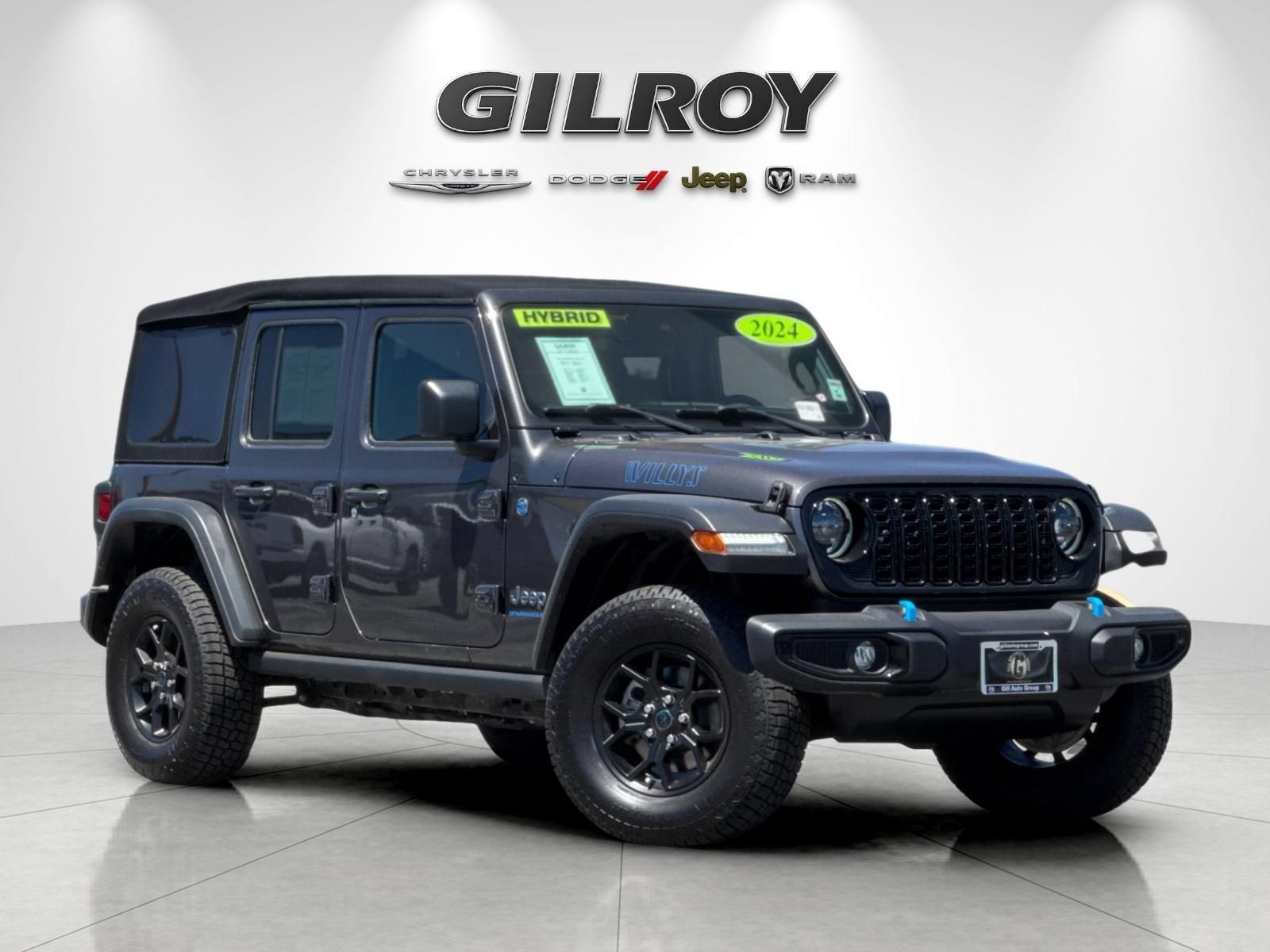 Used 2024 Jeep Wrangler Unlimited AWD/4WD image 2