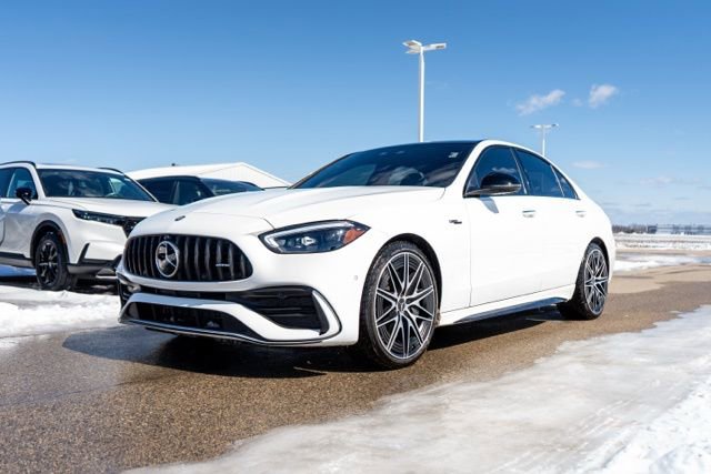 Used 2025 Mercedes-Benz C 43 AMG 4MATIC Sedan image 3