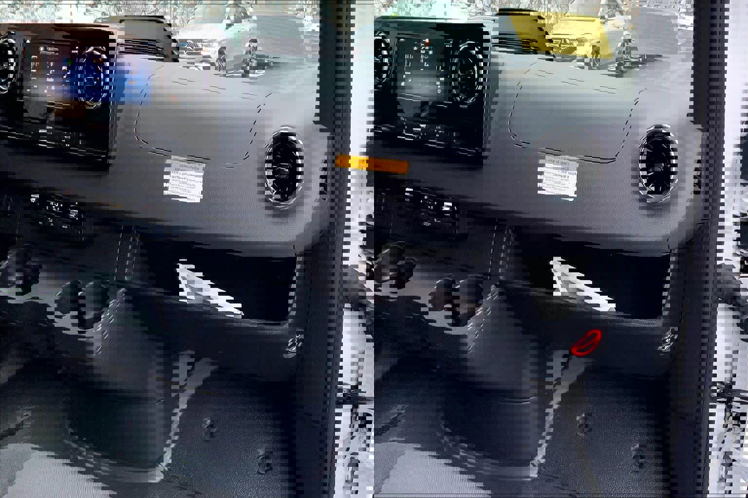 Used 2025 Mercedes-Benz Sprinter 2500 image 19