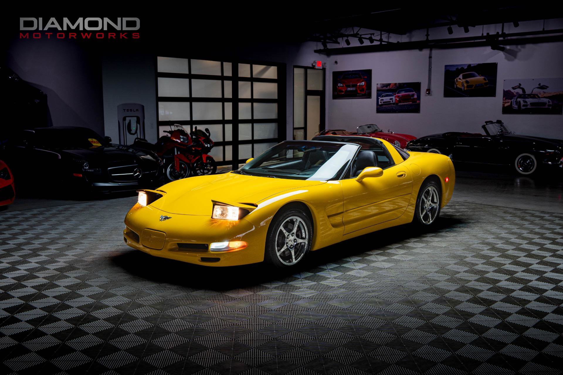 Used 2003 Chevrolet Corvette Coupe w/ Preferred Equipment Group image 50