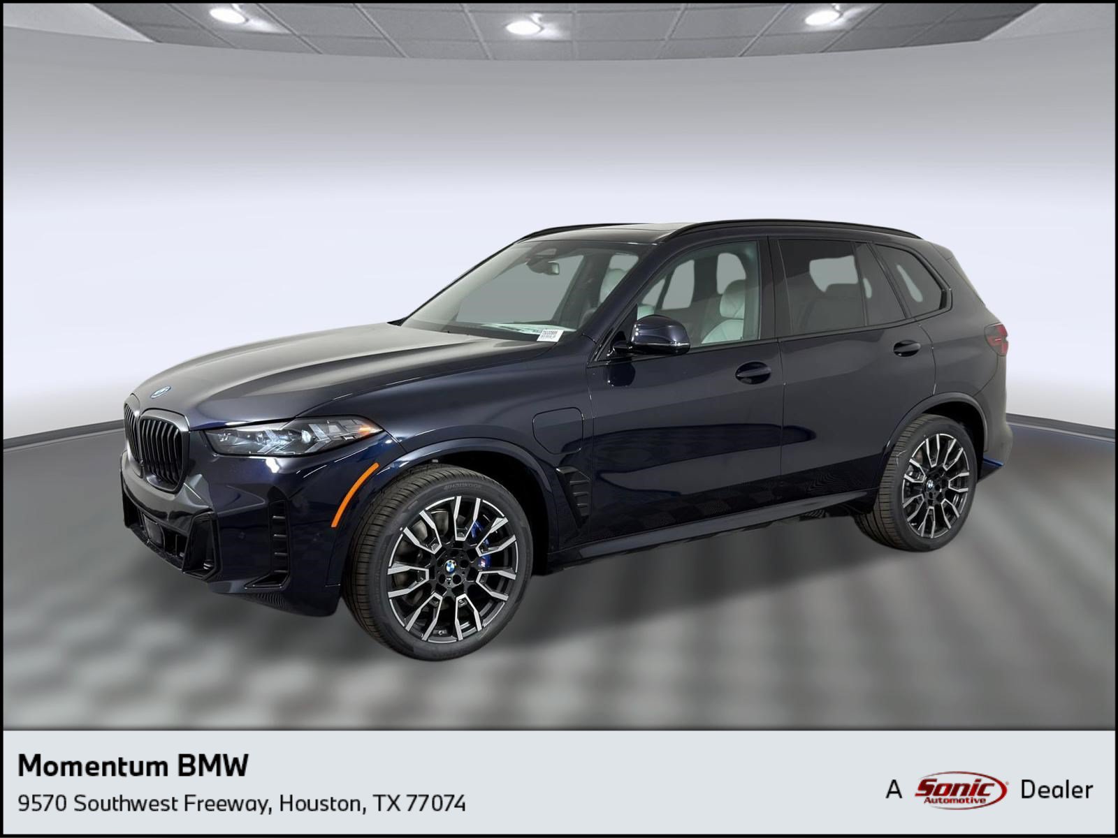 Used 2026 BMW X5 xDrive50e AWD/4WD image 1