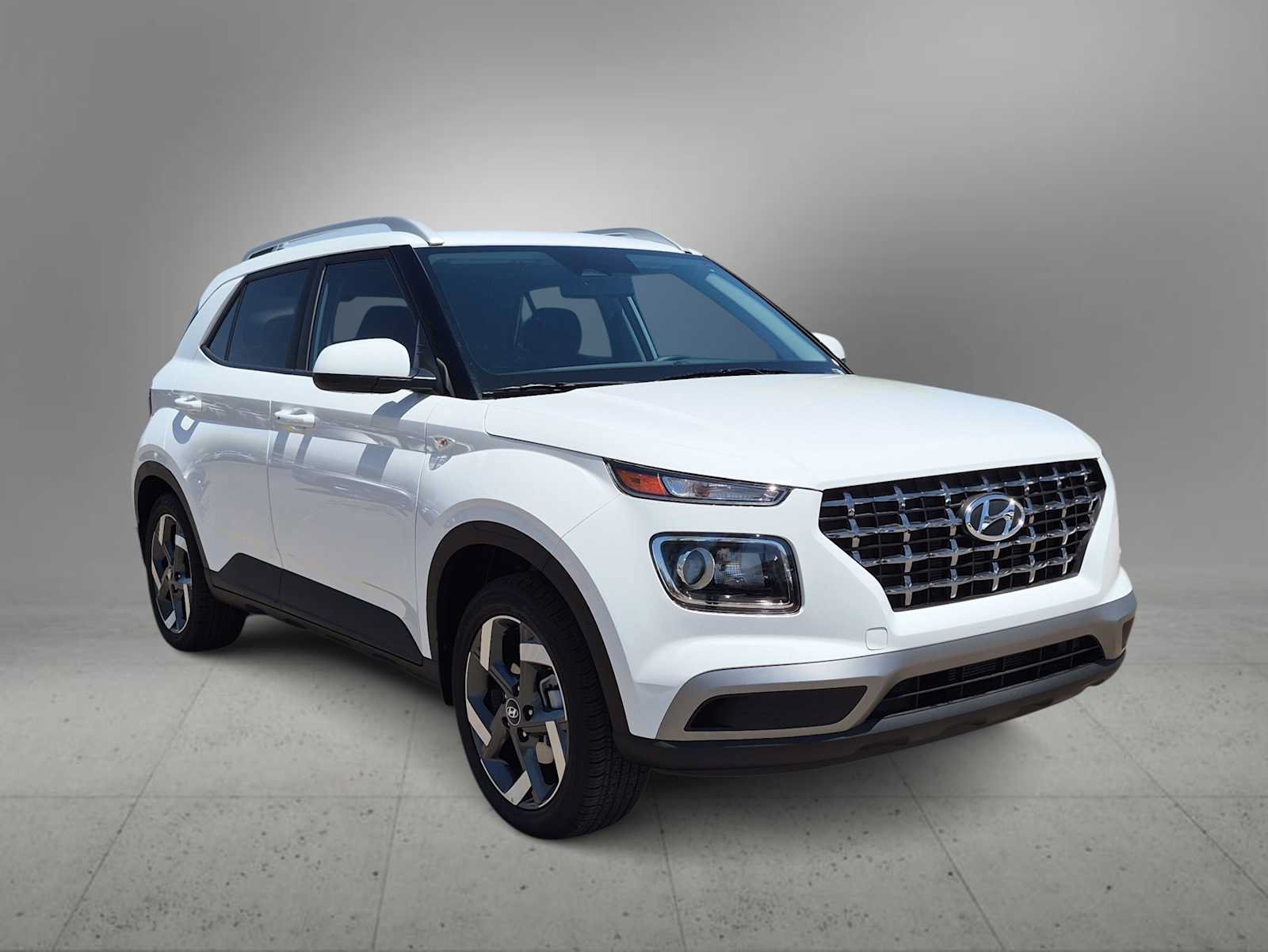 New 2026 Hyundai Venue SEL FWD video 2