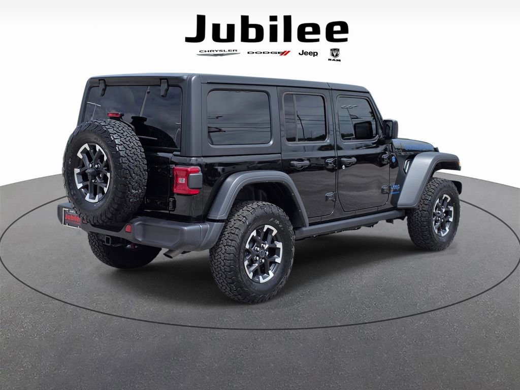 Used 2024 Jeep Wrangler Unlimited Rubicon 4xe AWD/4WD image 5