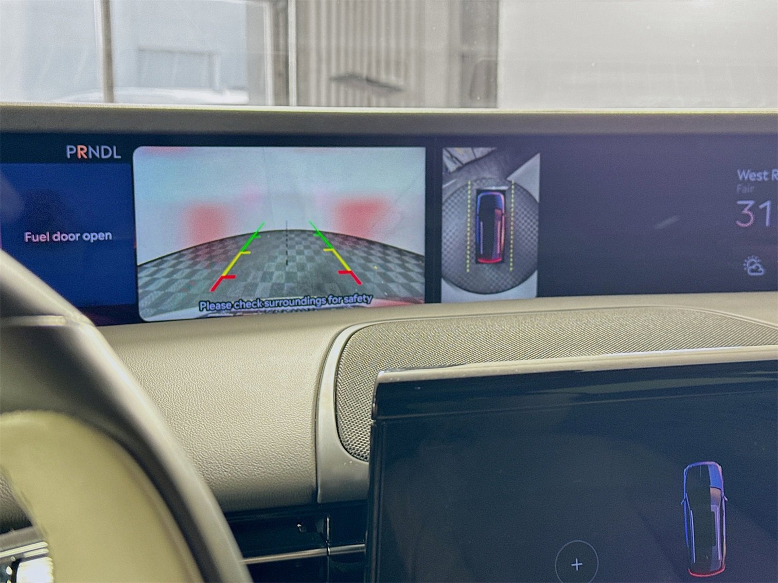 Used 2024 Lincoln Nautilus Premier w/ Equipment Group 102A image 12