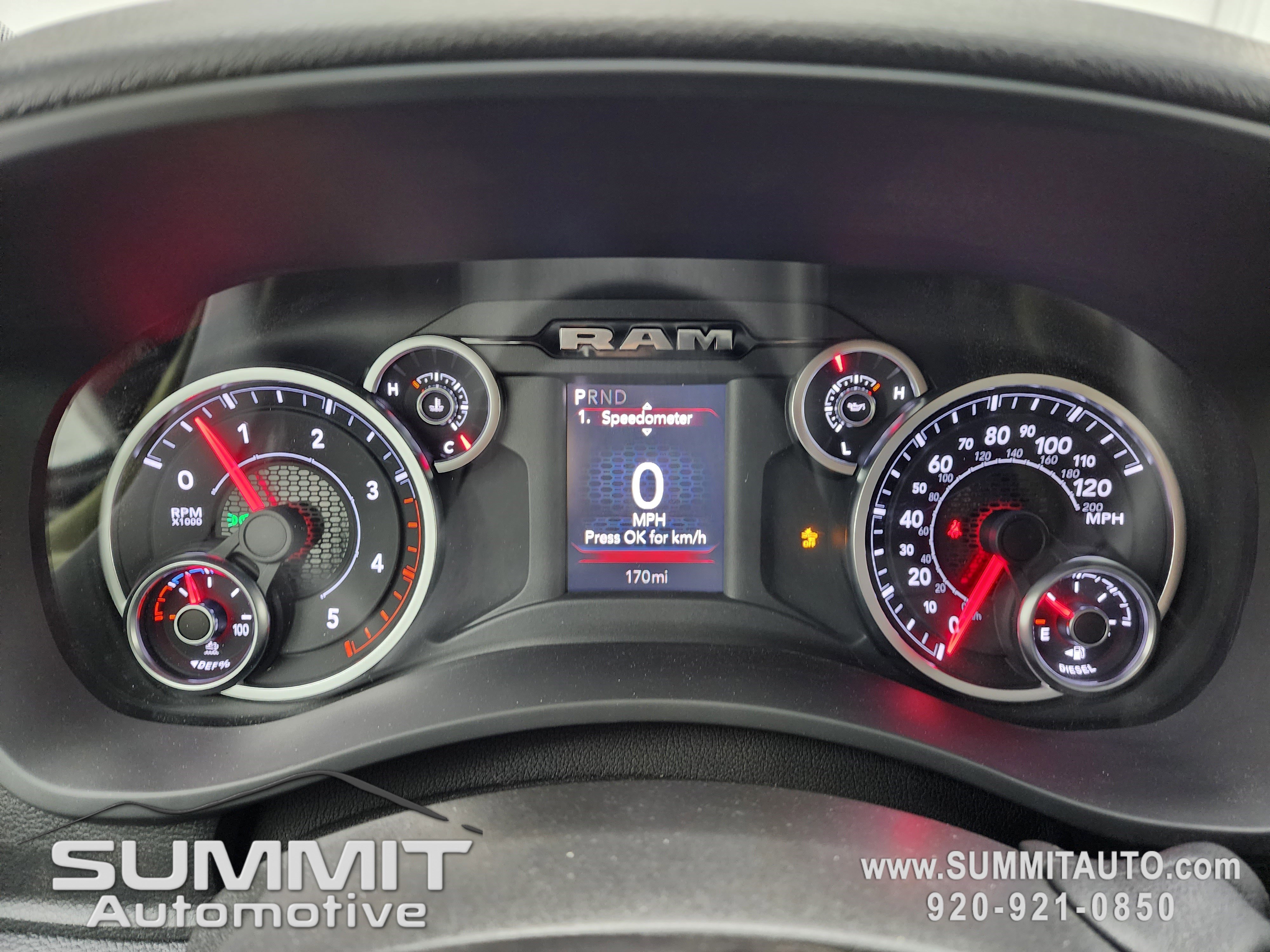 New 2025 RAM 5500 Tradesman AWD/4WD image 9