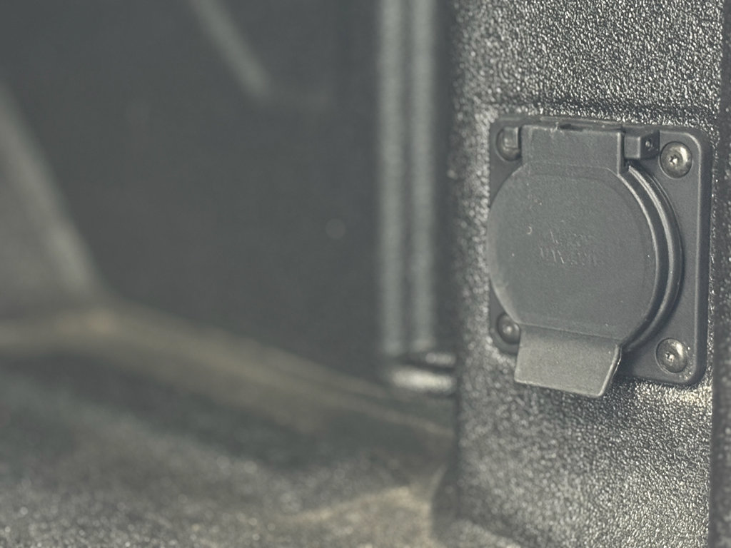 Used 2021 GMC Sierra 3500 Denali w/ Denali Ultimate Package image 44