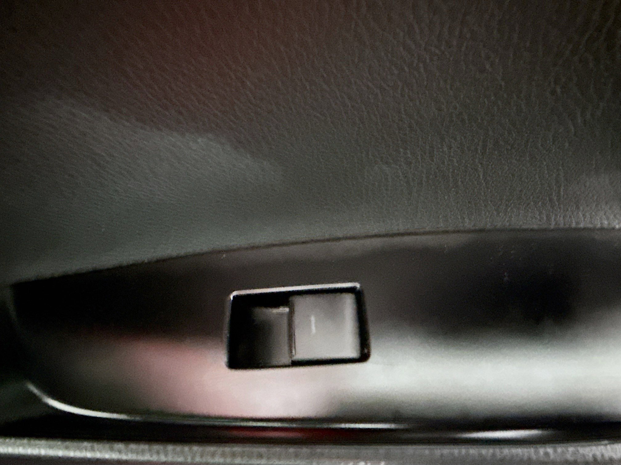 Used 2025 Toyota Camry LE image 31