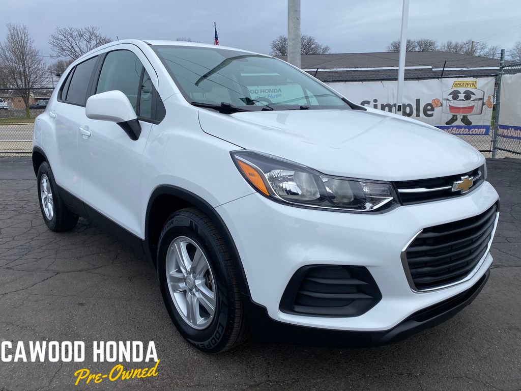 Used 2020 Chevrolet Trax LS w/ Tint and Cruise Package FWD image 1