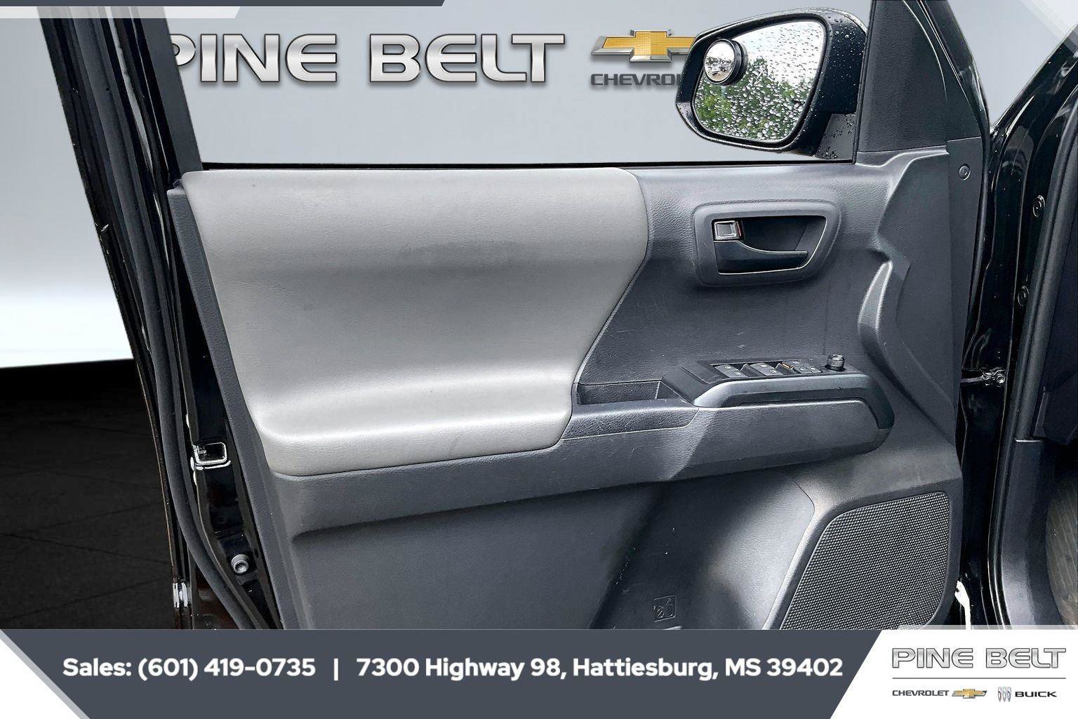 Used 2023 Toyota Tacoma SR AWD/4WD image 18
