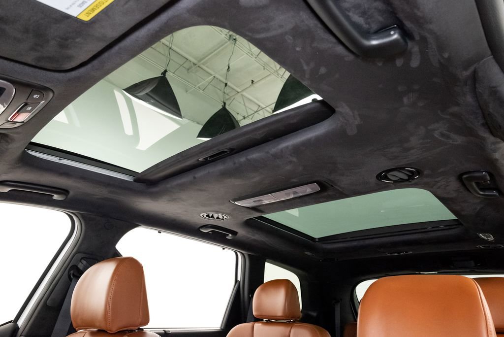 Certified 2025 Kia Telluride SX Prestige X-Line image 12