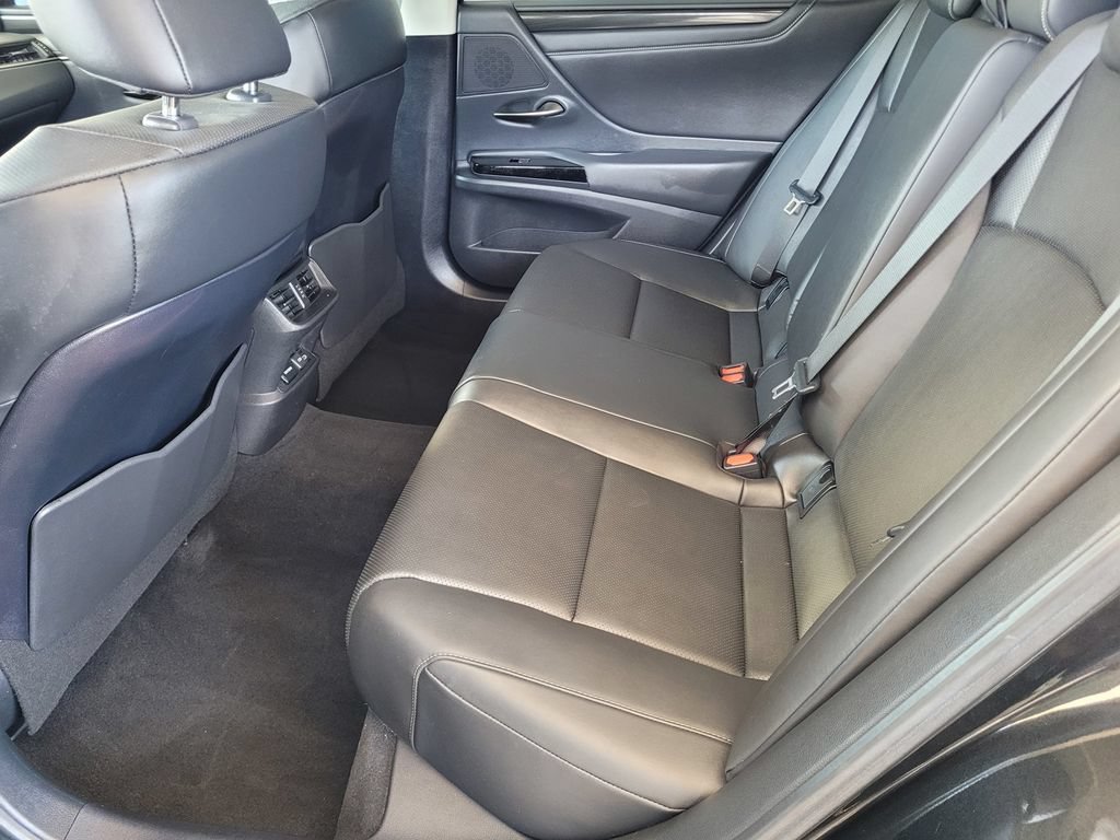 Used 2024 Lexus ES 350 w/ Accessory Package (Z2) FWD image 8