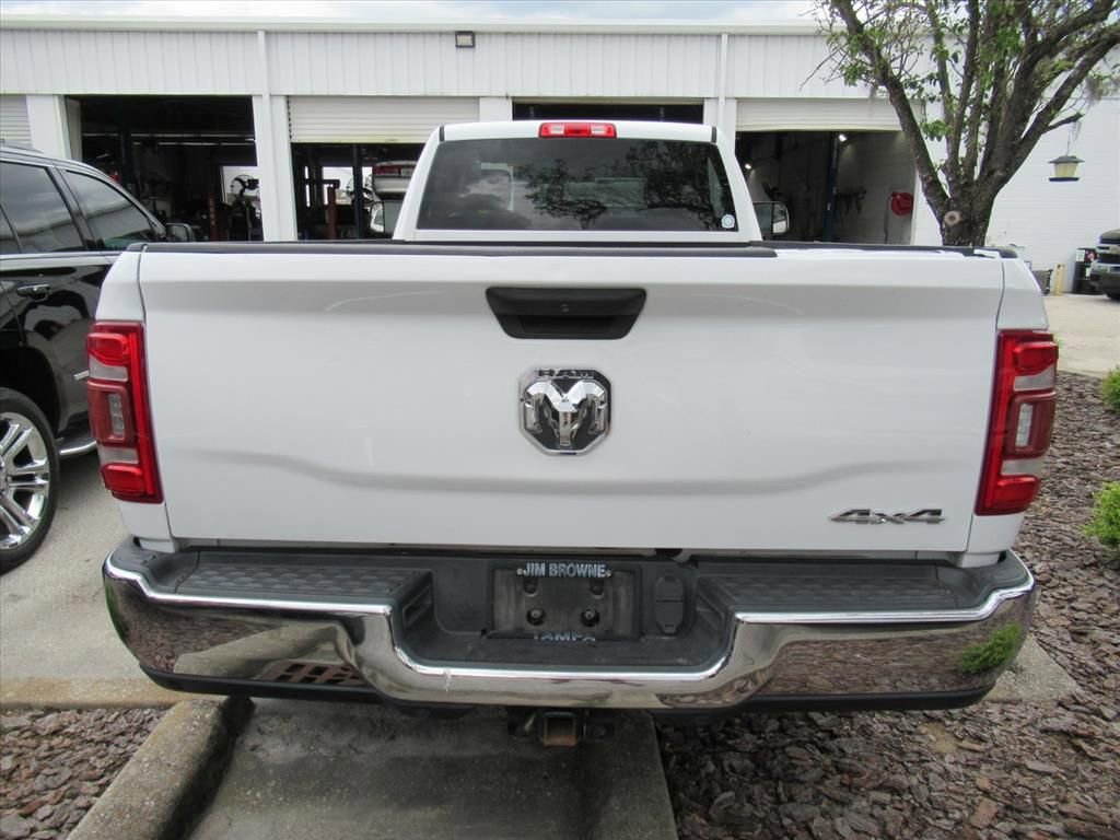 Used 2019 RAM 2500 Tradesman w/ Chrome Appearance Group AWD/4WD image 3