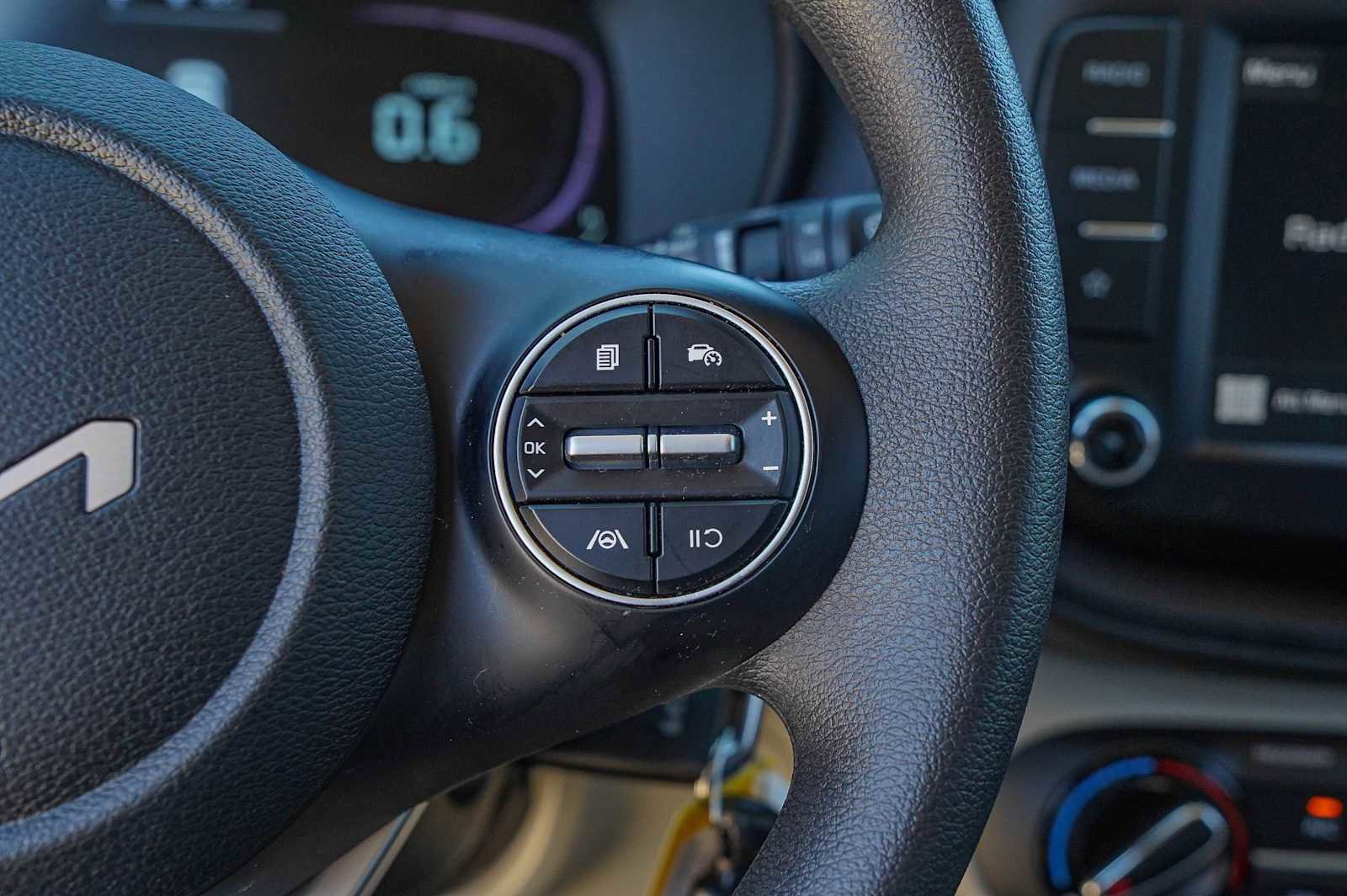 Certified 2023 Kia Soul LX w/ LX Technology Package image 14